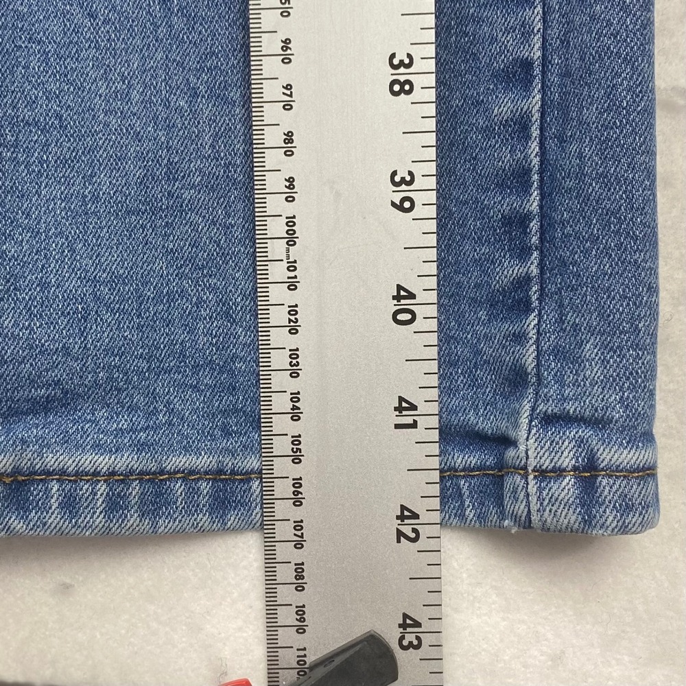 Levis 505 Regular Fit Jeans Mens 34x32 Medium Wash Blue Straight Leg Denim Pants - Picture 16 of 16